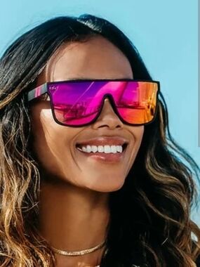 Blenders Scfi Midnight Emma Sunglasses